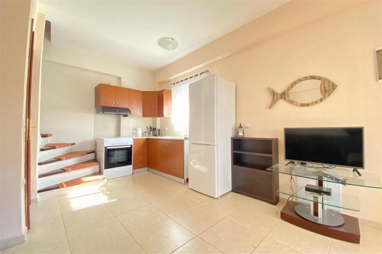 Pine Beach Holiday Home 2 Bedrooms 50 Meters To The Beach Kalyves Polygyrou Exterior photo